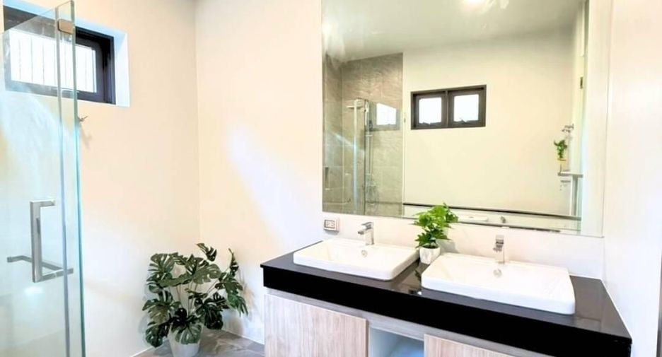 For sale 3 bedrooms house in Mueang Phuket, Phuket