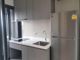 Wohnung zur Miete mit Studio in Huai Khwang, Bangkok