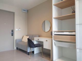 Wohnung zur Miete mit Studio in Huai Khwang, Bangkok