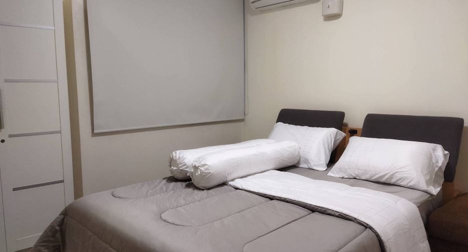 For rent 2 bedrooms condo in Sathon, Bangkok
