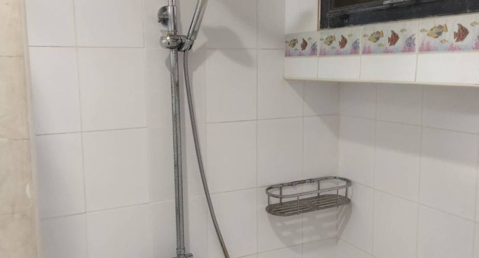 For rent 2 bedrooms condo in Sathon, Bangkok