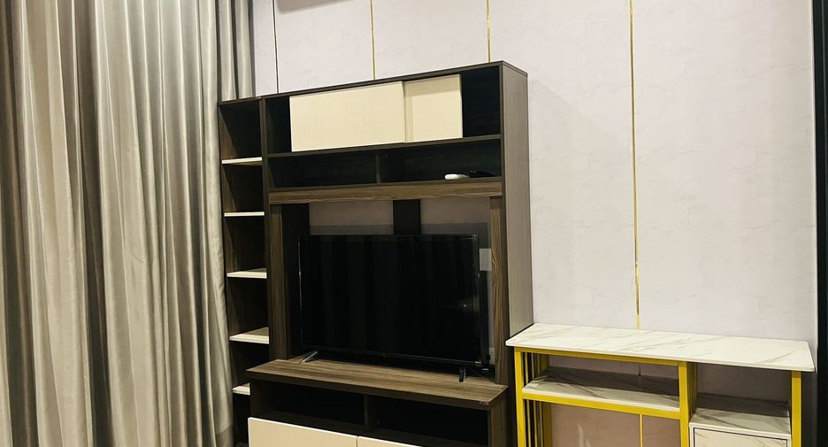 For rent studio condo in Phaya Thai, Bangkok