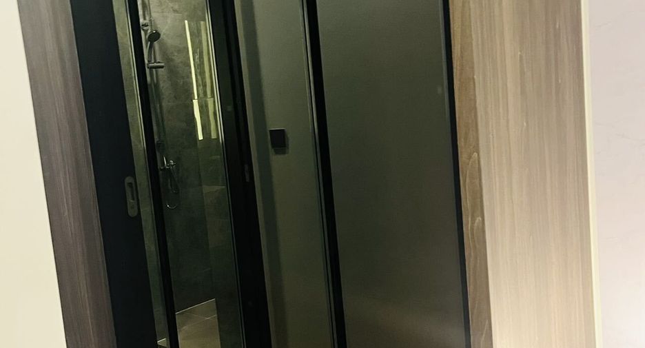 For rent studio condo in Phaya Thai, Bangkok