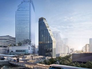 For sale 3 bedrooms condo in Khlong Toei, Bangkok