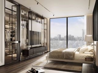 For sale 3 bedrooms condo in Khlong Toei, Bangkok