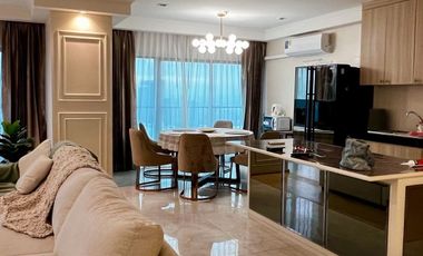 For sale and for rent 3 bedrooms condo in Khlong Toei, Bangkok