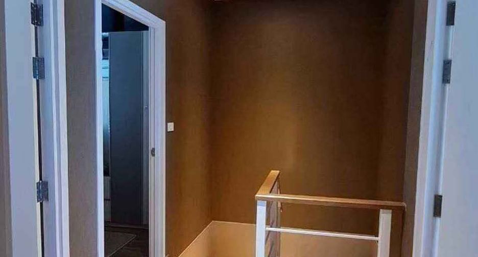 For rent 3 bedrooms townhouse in Min Buri, Bangkok
