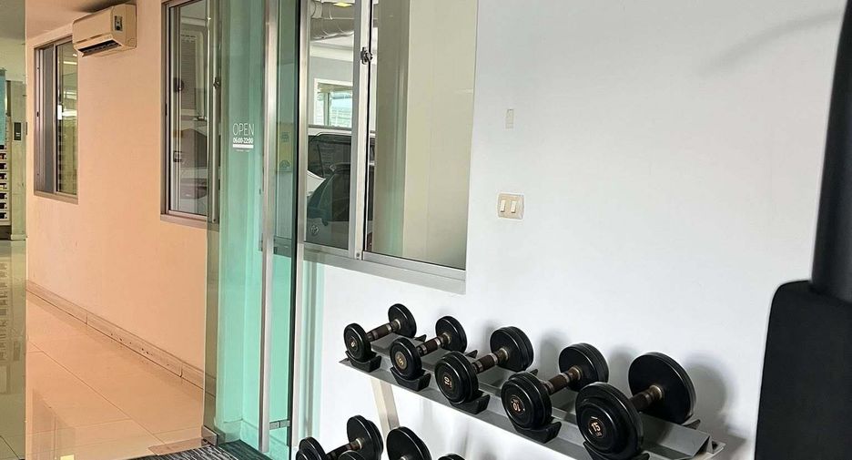 For rent 1 bed condo in Phra Khanong, Bangkok