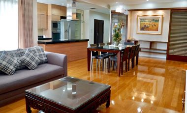 Wohnung zur Miete mit 3 Zimmer in Watthana, Bangkok