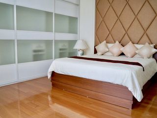 Wohnung zur Miete mit 3 Zimmer in Watthana, Bangkok