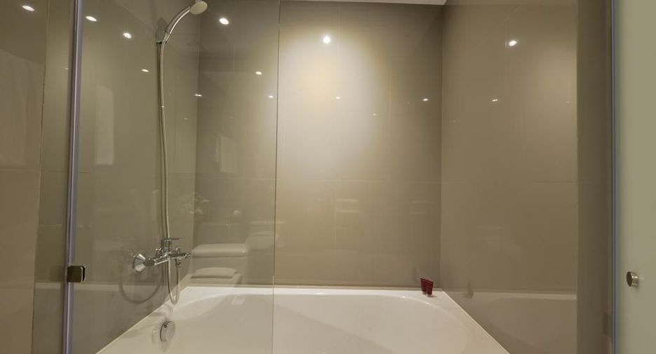 For rent 1 bed condo in Watthana, Bangkok