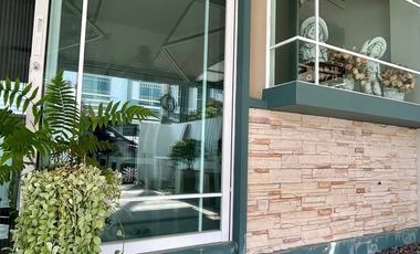 For rent 2 bedrooms townhouse in Bang Phli, Samut Prakan