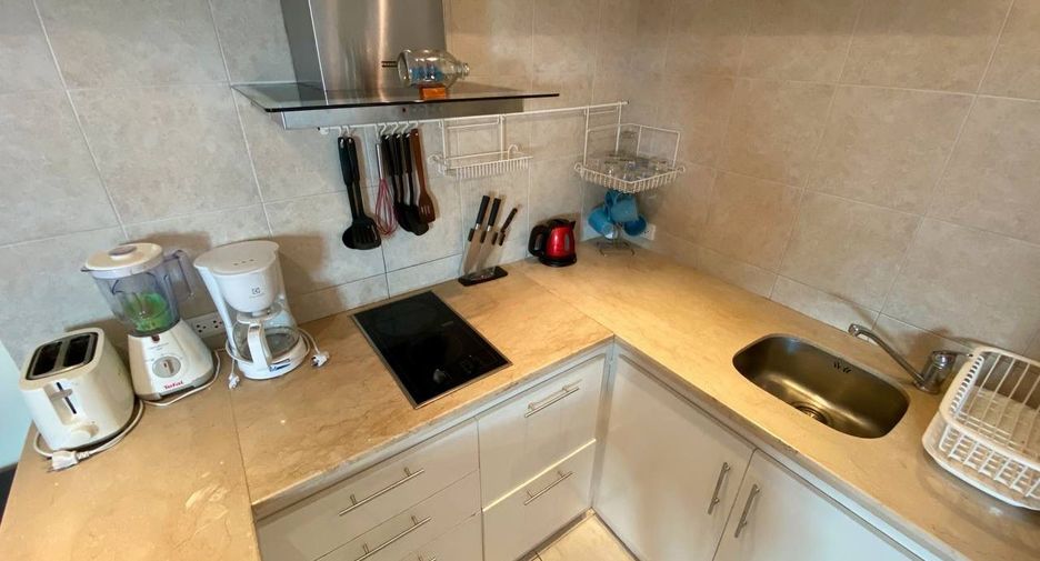 For sale 1 bed condo in Mueang Phuket, Phuket