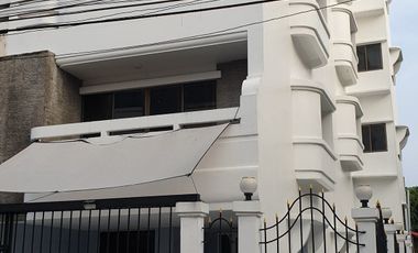 For sale 4 bedrooms townhouse in Bang Khae, Bangkok
