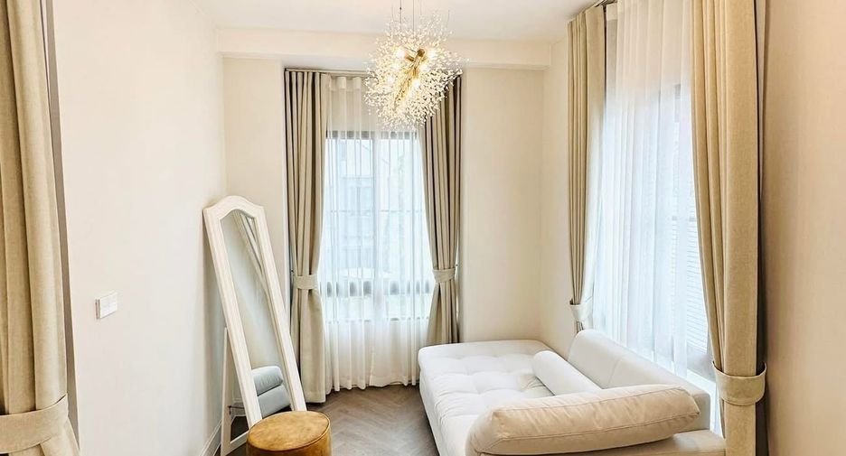 Casa en venta de 4 habitaciones en Saphan Sung, Bangkok
