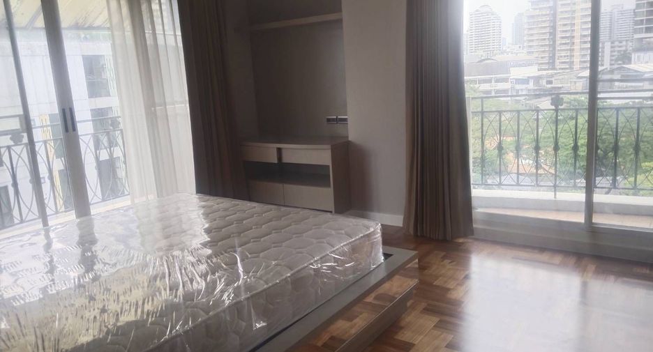 Condo en alquiler de 2 habitaciones en Khlong Toei, Bangkok