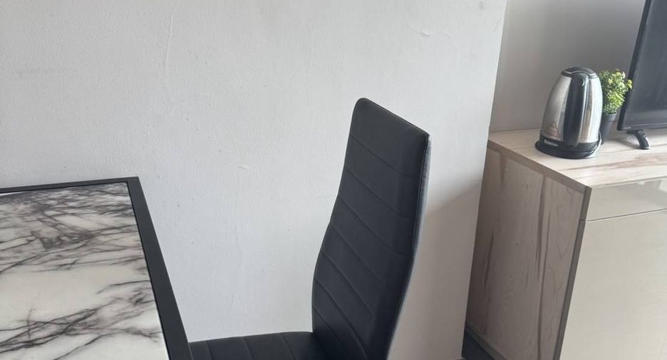 For rent studio condo in Pathum Wan, Bangkok