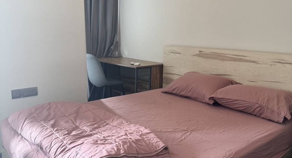 For rent studio condo in Pathum Wan, Bangkok