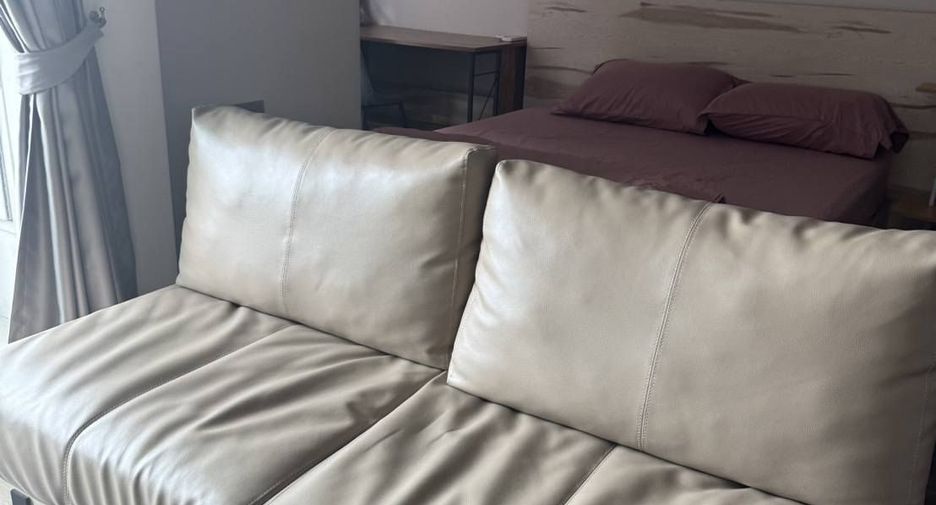For rent studio condo in Pathum Wan, Bangkok