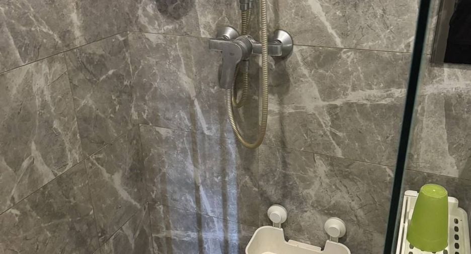 For rent studio condo in Pathum Wan, Bangkok