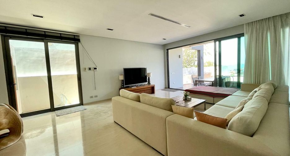 For sale 3 bedrooms villa in Mueang Phuket, Phuket