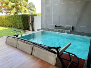 For sale 3 bedrooms villa in Mueang Phuket, Phuket