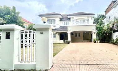 For rent 4 bedrooms house in Mueang Phuket, Phuket