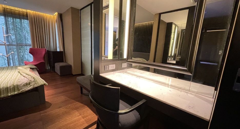 Condo en alquiler de 1 habitaciones en Pathum Wan, Bangkok