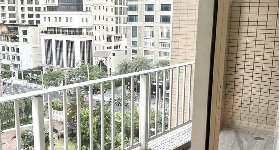 For sale 1 bed condo in Pathum Wan, Bangkok