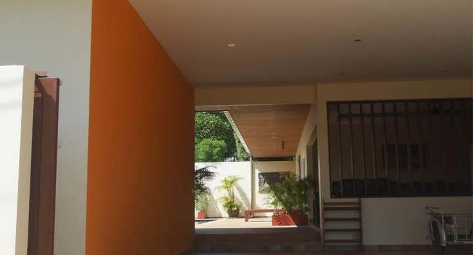 À louer et à vendre 6 chambres villa à Mueang Phuket, Phuket