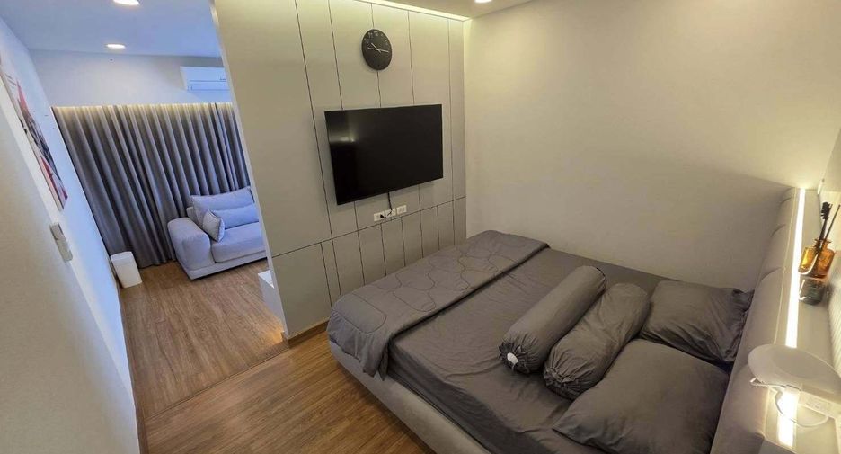 Casa en alquiler de 4 habitaciones en Bang Phli, Samut Prakan
