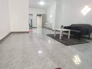 For sale 2 bedrooms townhouse in Mueang Samut Prakan, Samut Prakan
