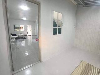 For sale 2 bedrooms townhouse in Mueang Samut Prakan, Samut Prakan