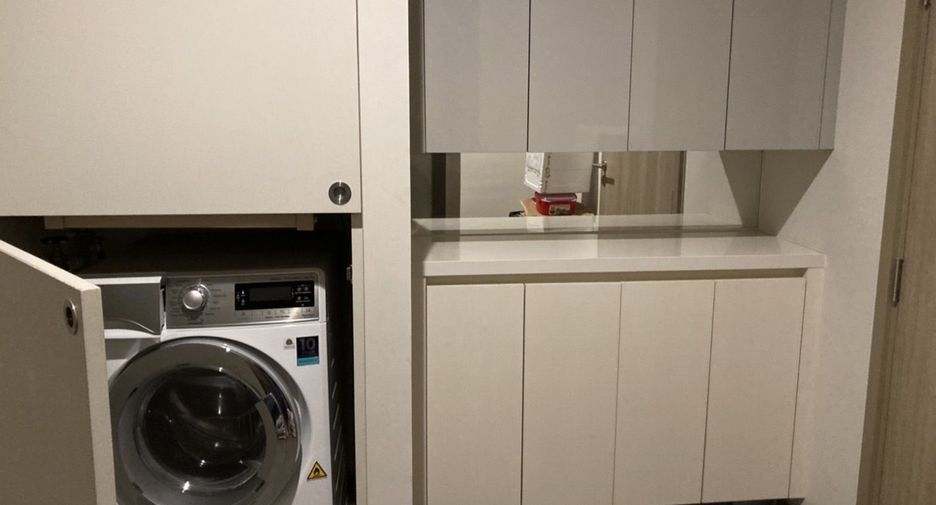 For rent 1 Beds condo in Pathum Wan, Bangkok