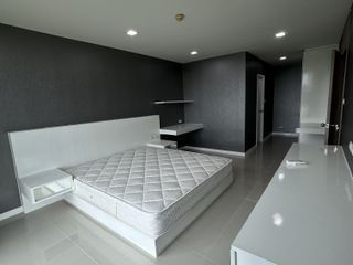 For sale 1 bed condo in Bang Sao Thong, Samut Prakan