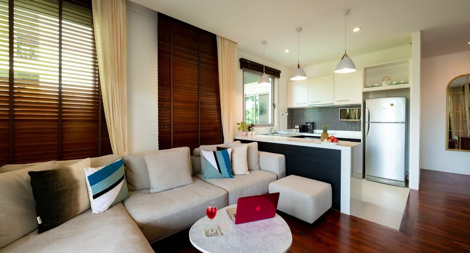 For rent 2 bedrooms condo in Mueang Phuket, Phuket
