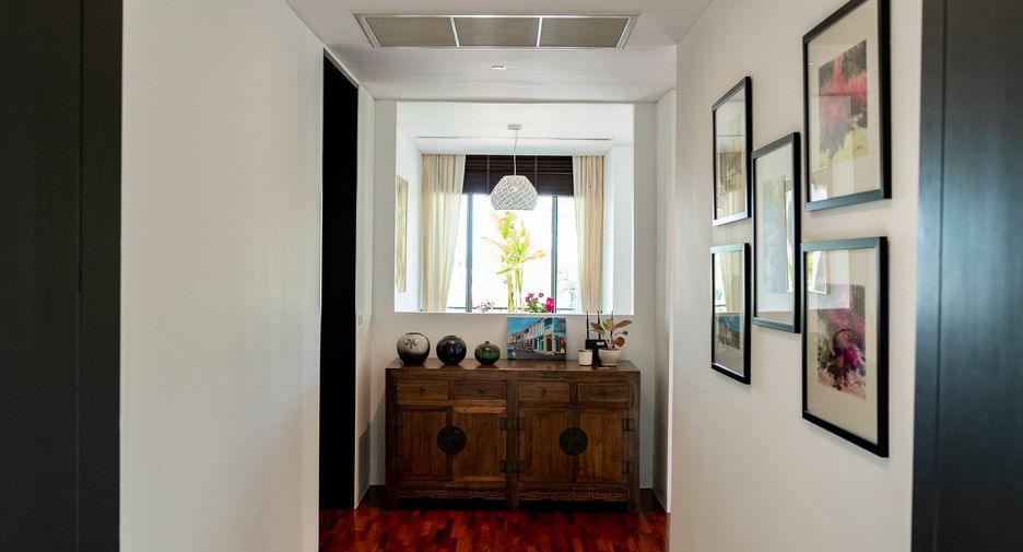 For rent 2 bedrooms condo in Mueang Phuket, Phuket