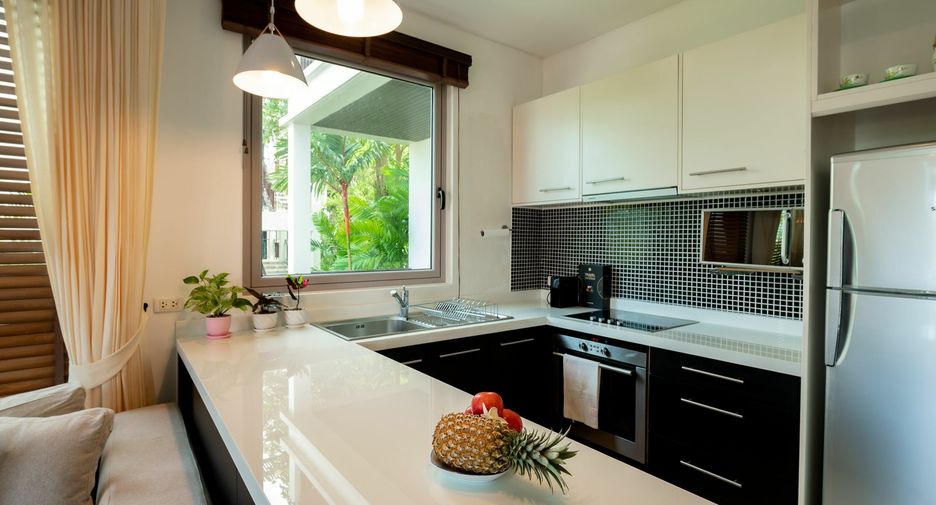 For rent 2 bedrooms condo in Mueang Phuket, Phuket