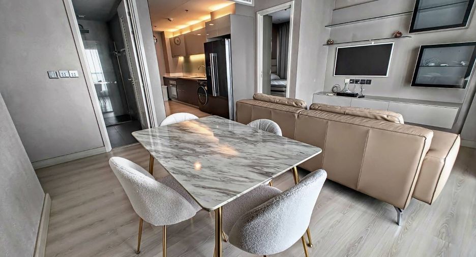 For sale 3 bedrooms condo in Phaya Thai, Bangkok