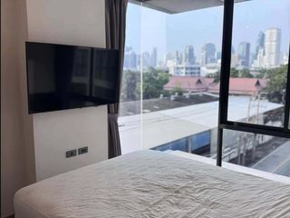Condo en alquiler de 1 habitaciones en Khlong Toei, Bangkok
