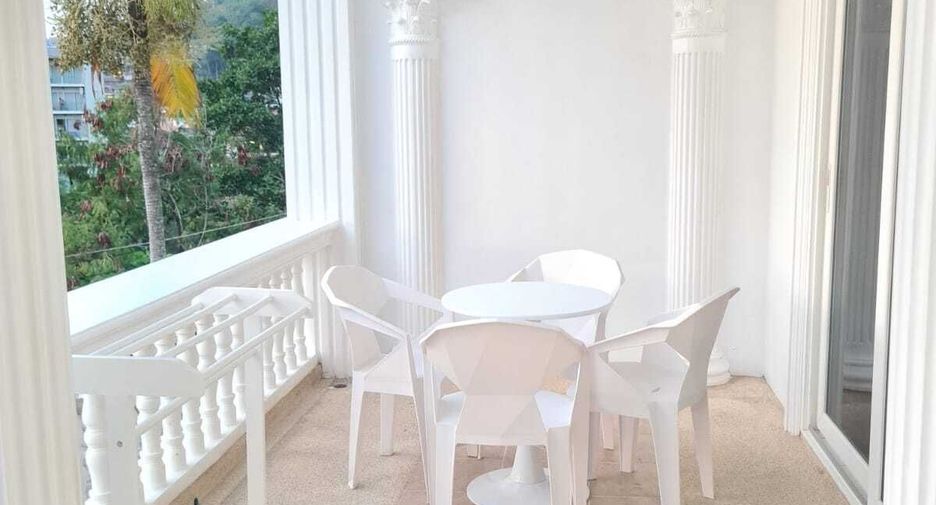 Apartamento en alquiler de 2 habitaciones en Mueang Phuket, Phuket