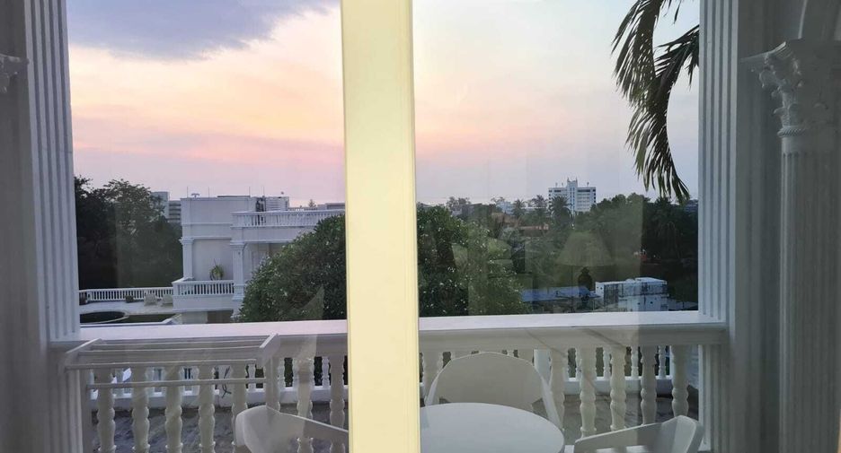 Apartamento en alquiler de 2 habitaciones en Mueang Phuket, Phuket