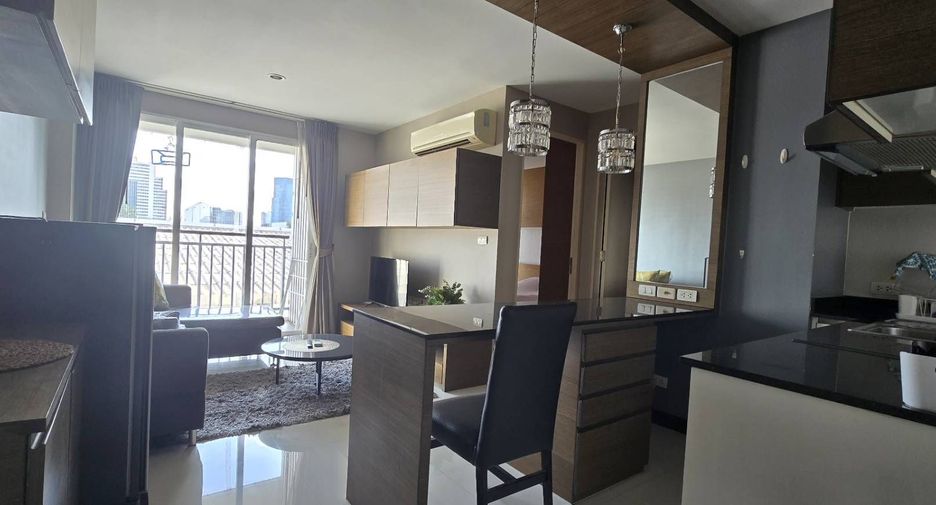 For rent 1 bed condo in Khlong Toei, Bangkok