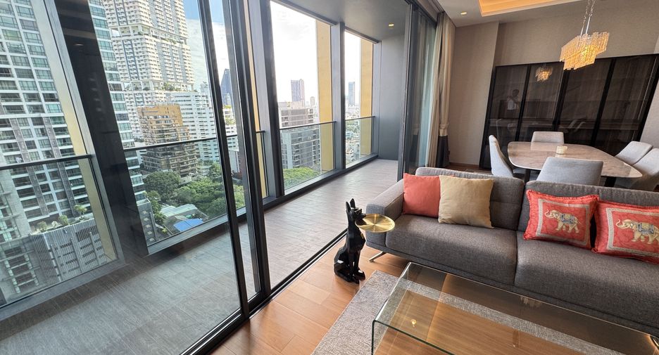 Condo en alquiler de 2 habitaciones en Khlong Toei, Bangkok