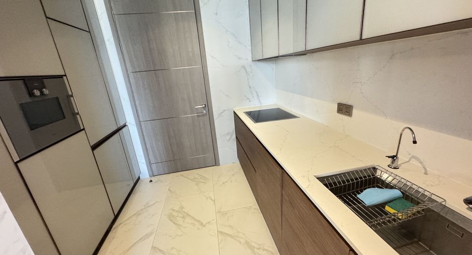 Condo en alquiler de 2 habitaciones en Khlong Toei, Bangkok