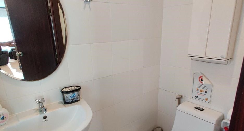 For sale 3 ベッドルーム townhouse in Kathu, Phuket