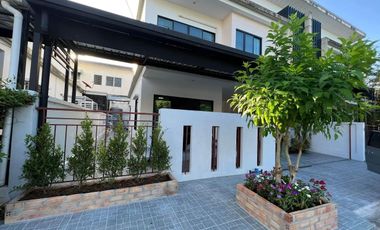 出租 3 卧室 独立屋 在 Phuket Town, 普吉