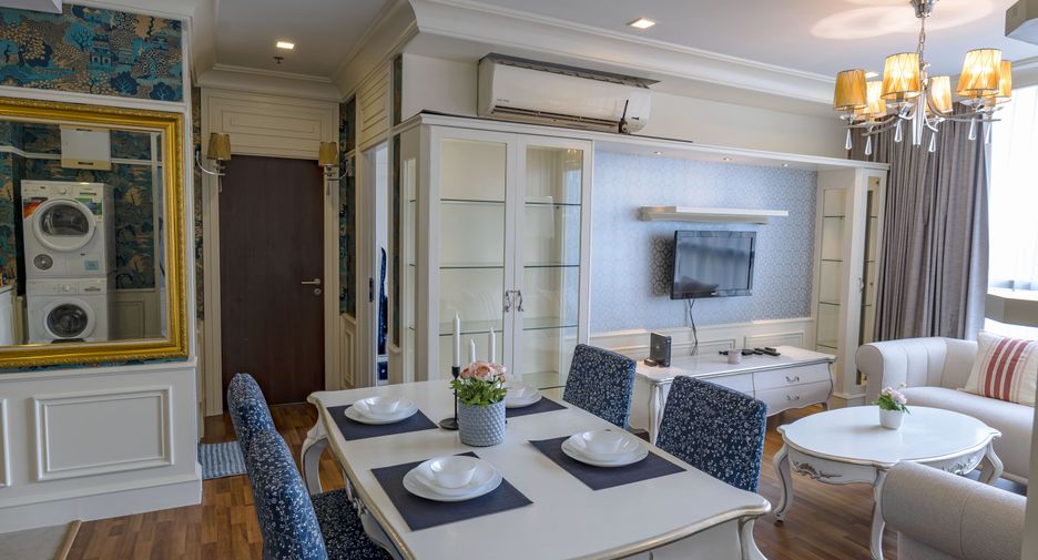 For rent 2 bedrooms condo in Khlong Toei, Bangkok