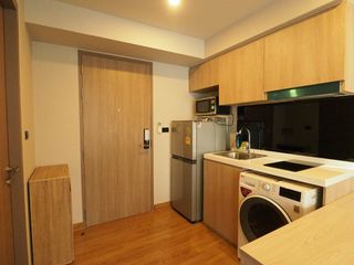 For rent 1 bed condo in Phaya Thai, Bangkok