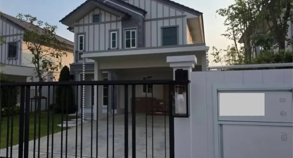 出租 4 卧室 独立屋 在 Bang Phli, Samut Prakan